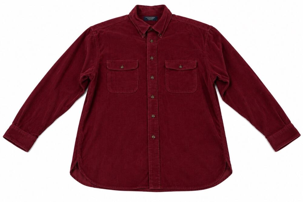 Roundtree & Yorke Outdoors Men’s Large Burgundy Corduroy Button Down Shirt